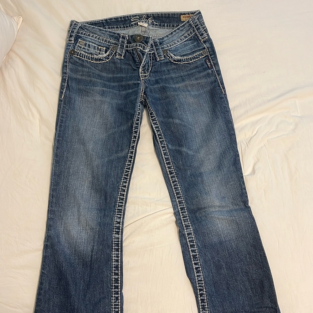 Size 25/31 silver jeans